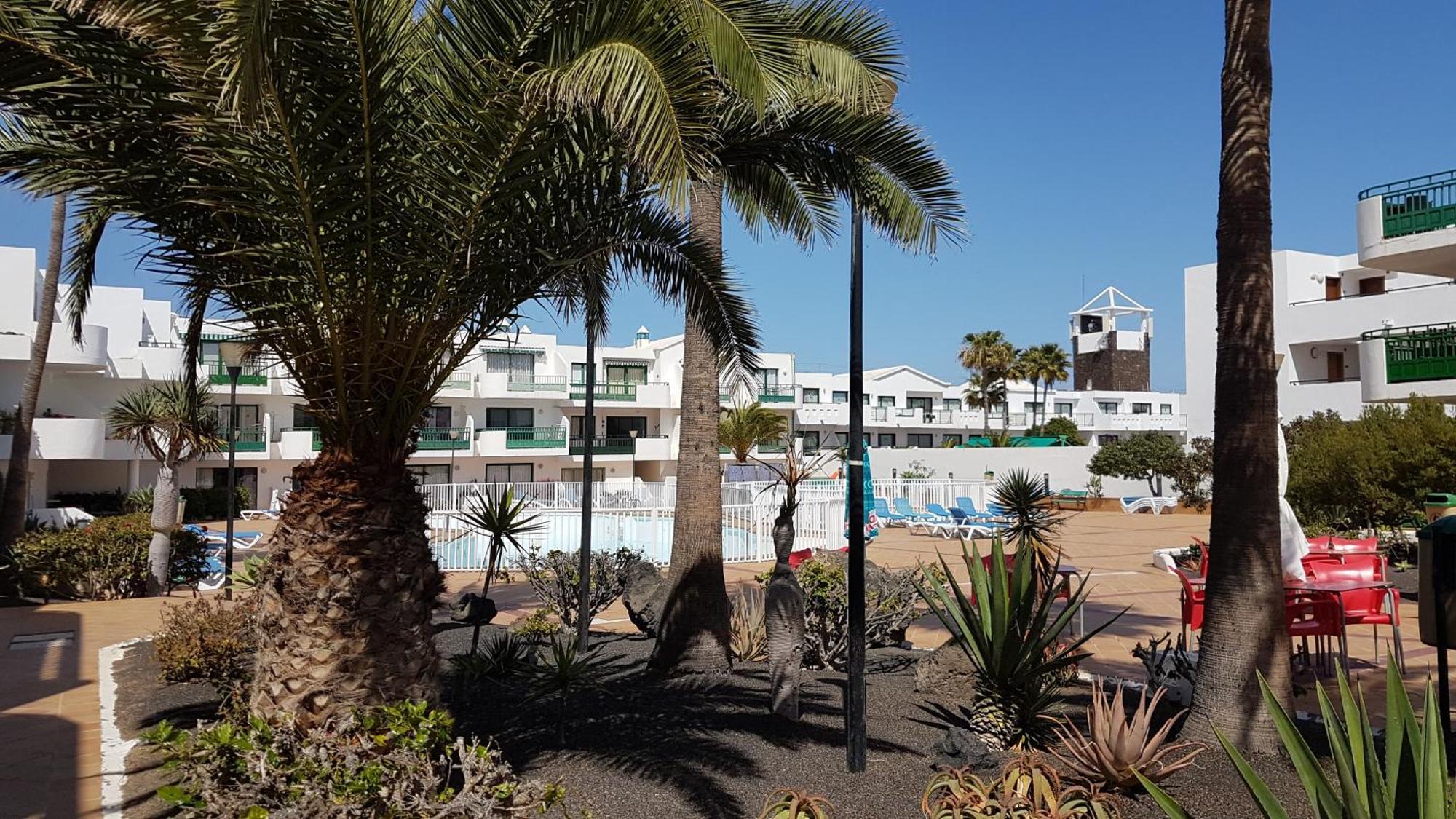 Lanzarote Apartment: Beachfront Oasis In Apartment *