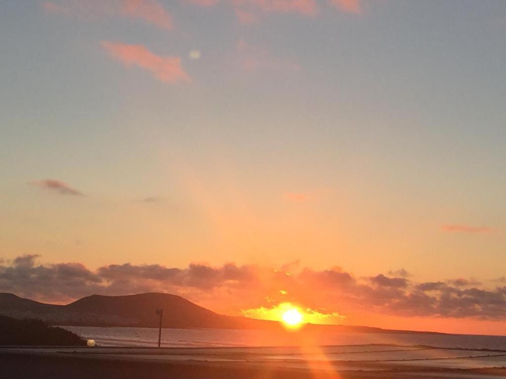 In Famara Teguise (Lanzarote)
