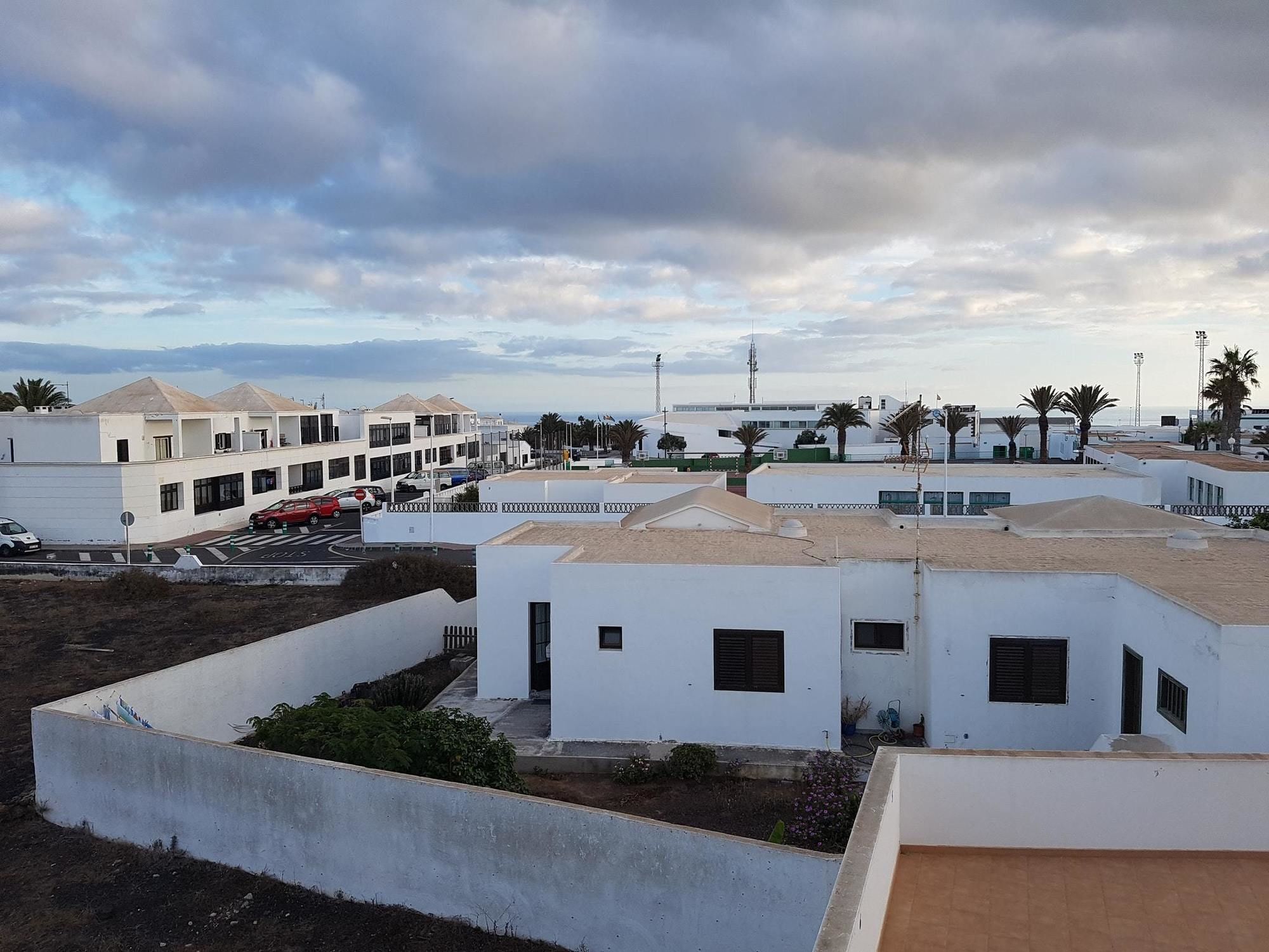 Apartamento With 2 Bedrooms In Tias, With Wonderful Sea View And Terrace Tías