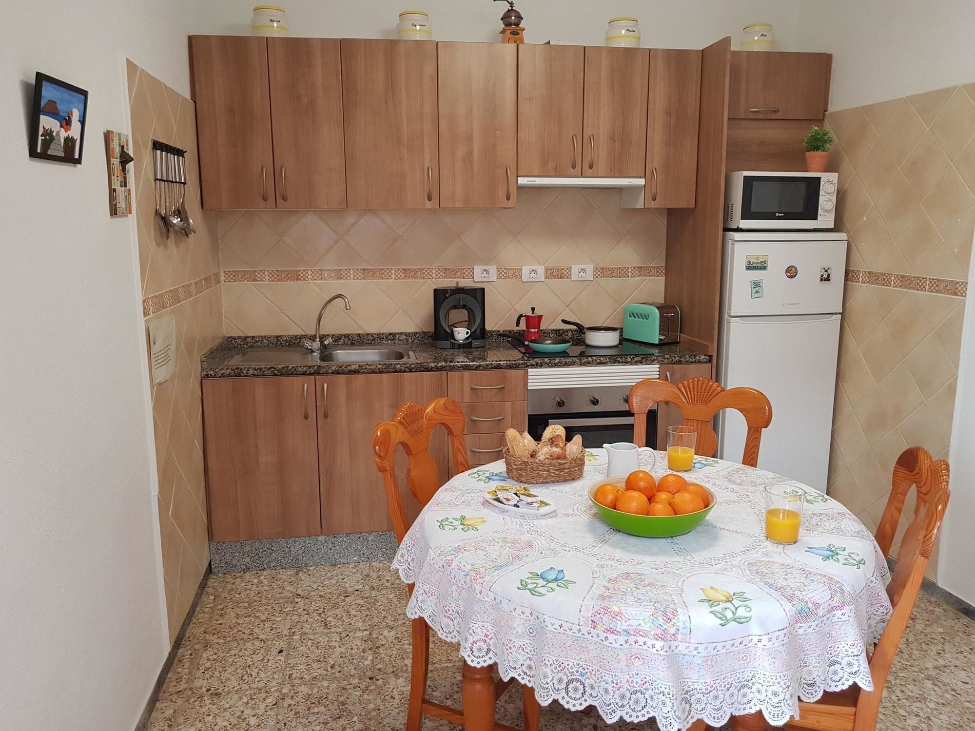 House With 3 Bedrooms In El Golfo, Lanzarote, With Terrace And Wifi Near The *