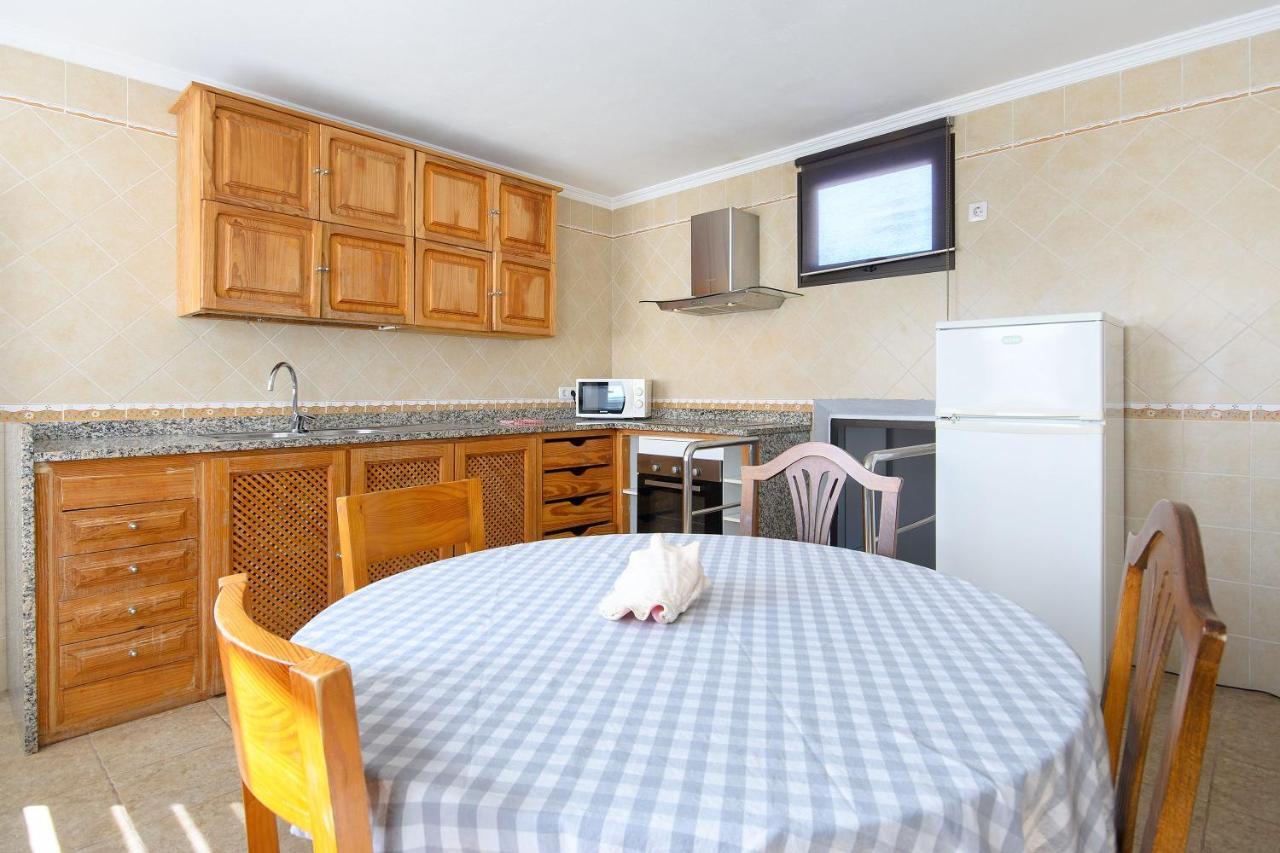 Famara Beach Apt * Famara