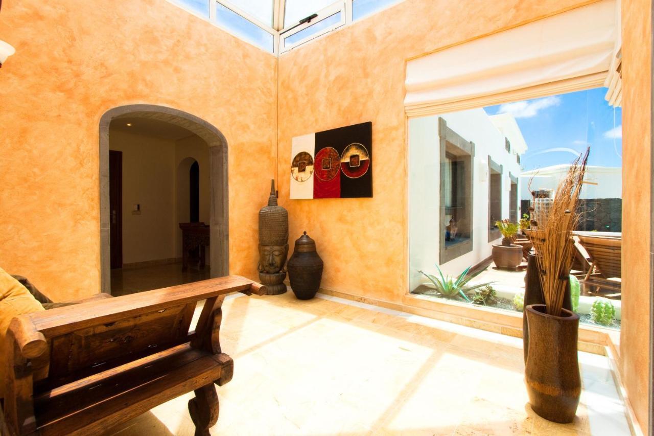 Capricho Villa *