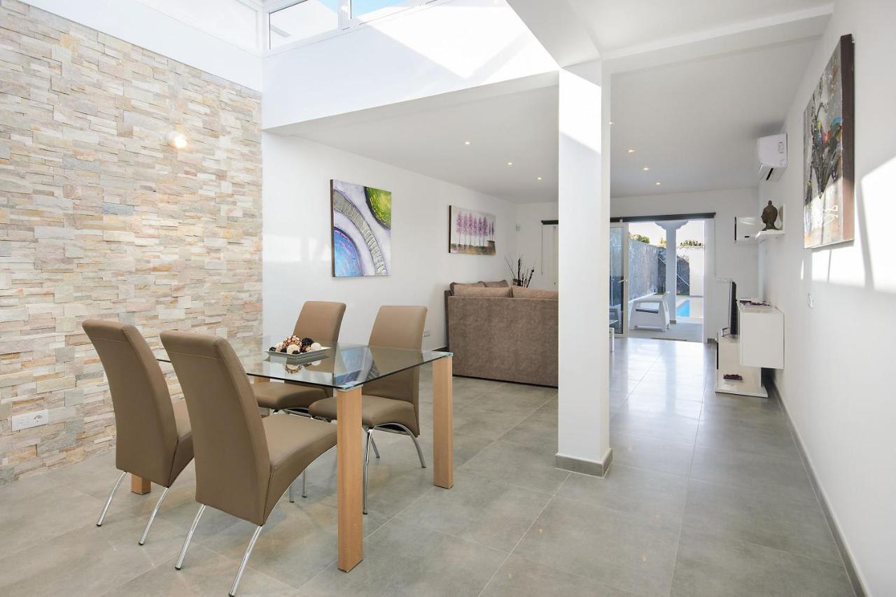 Holiday home Casa Mercedes