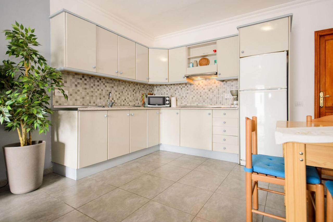 Morales Apartment *