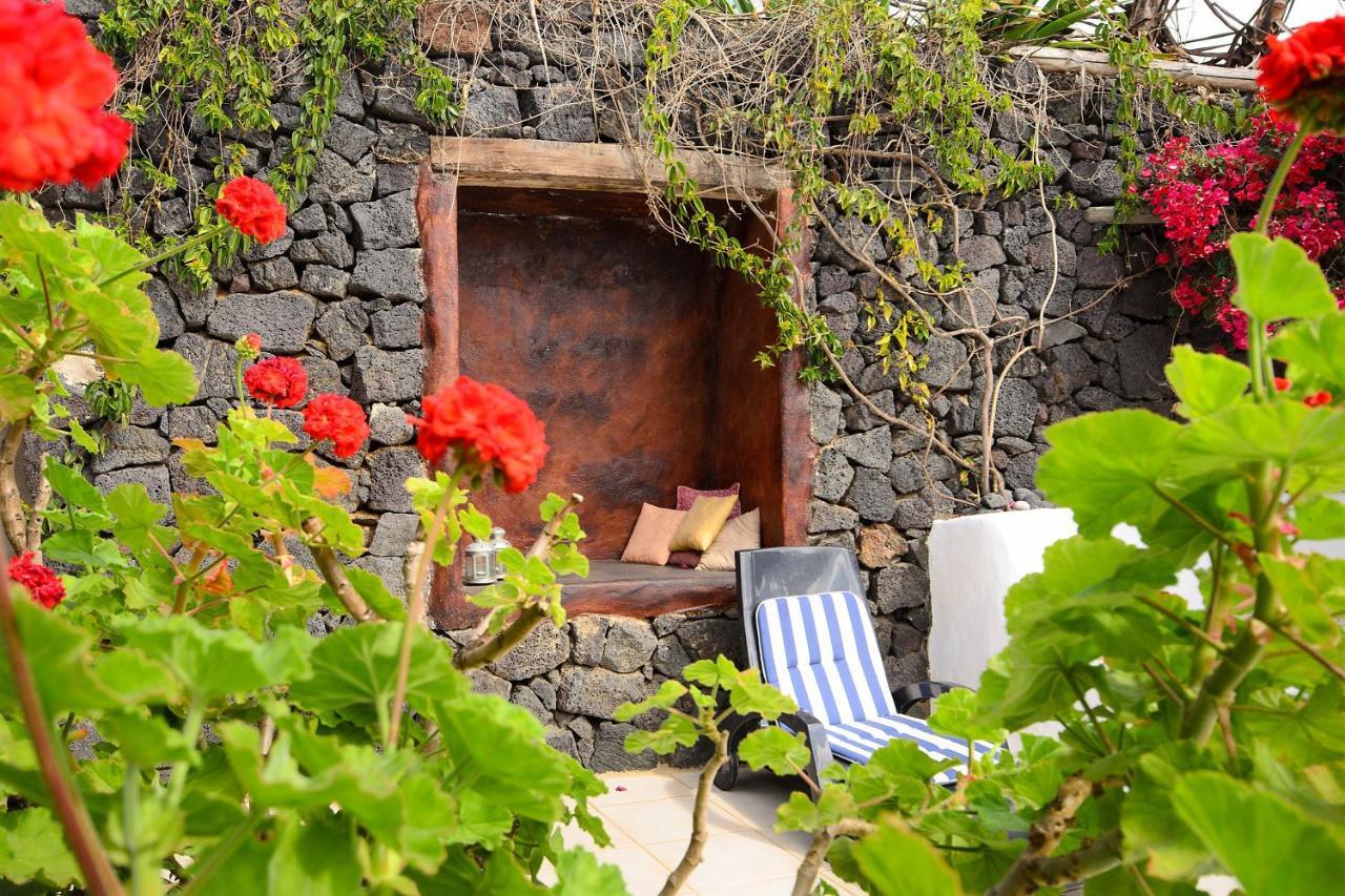 La Bodega - House On Volcano With A Piano Villa