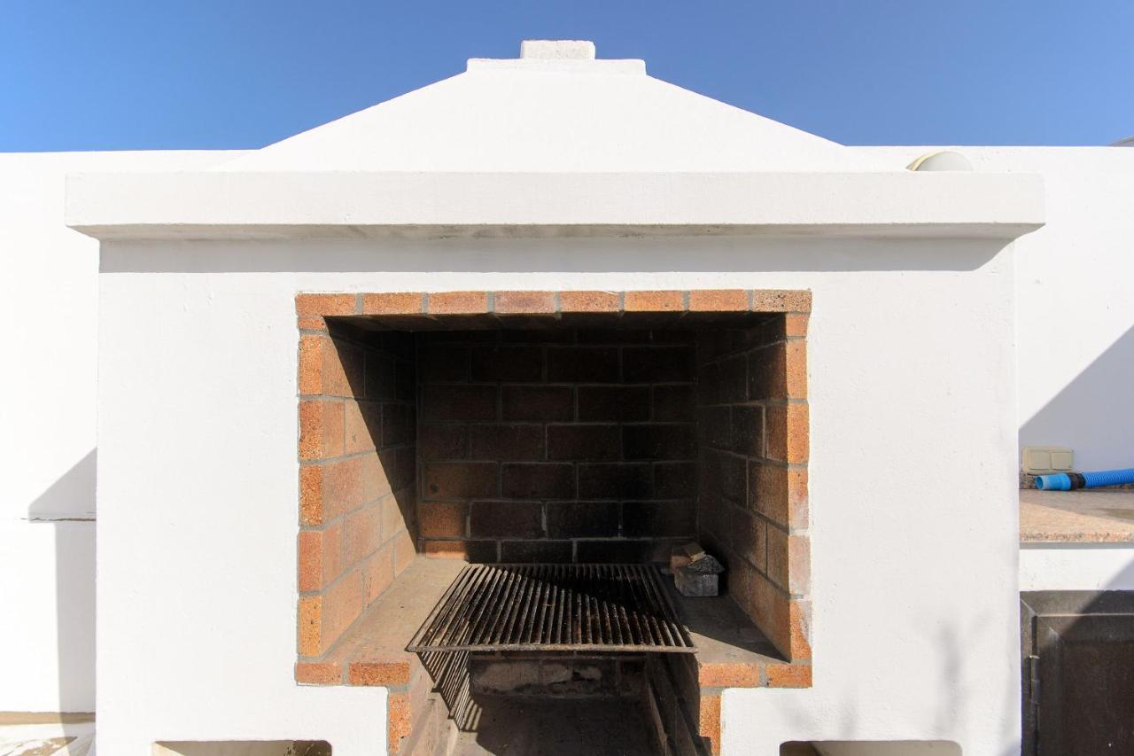 Famara Beach Apt Apartamento *