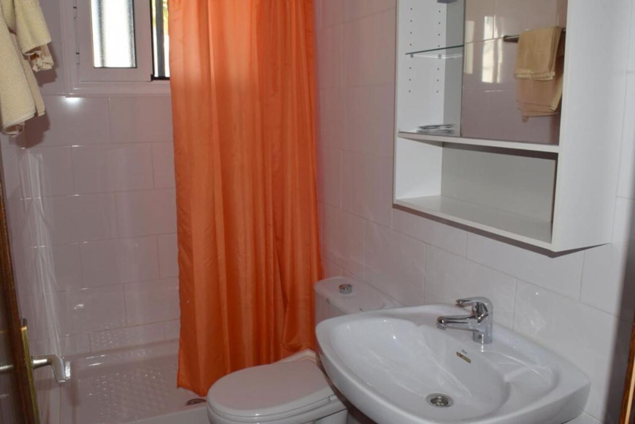 Reni Apartamento Tías
