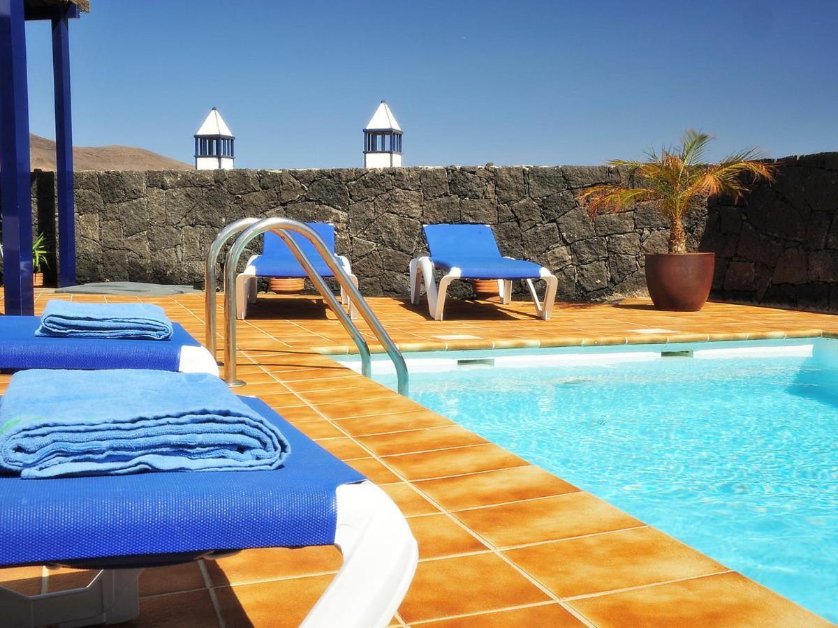 Holiday Home Villa Atardecer Villa
