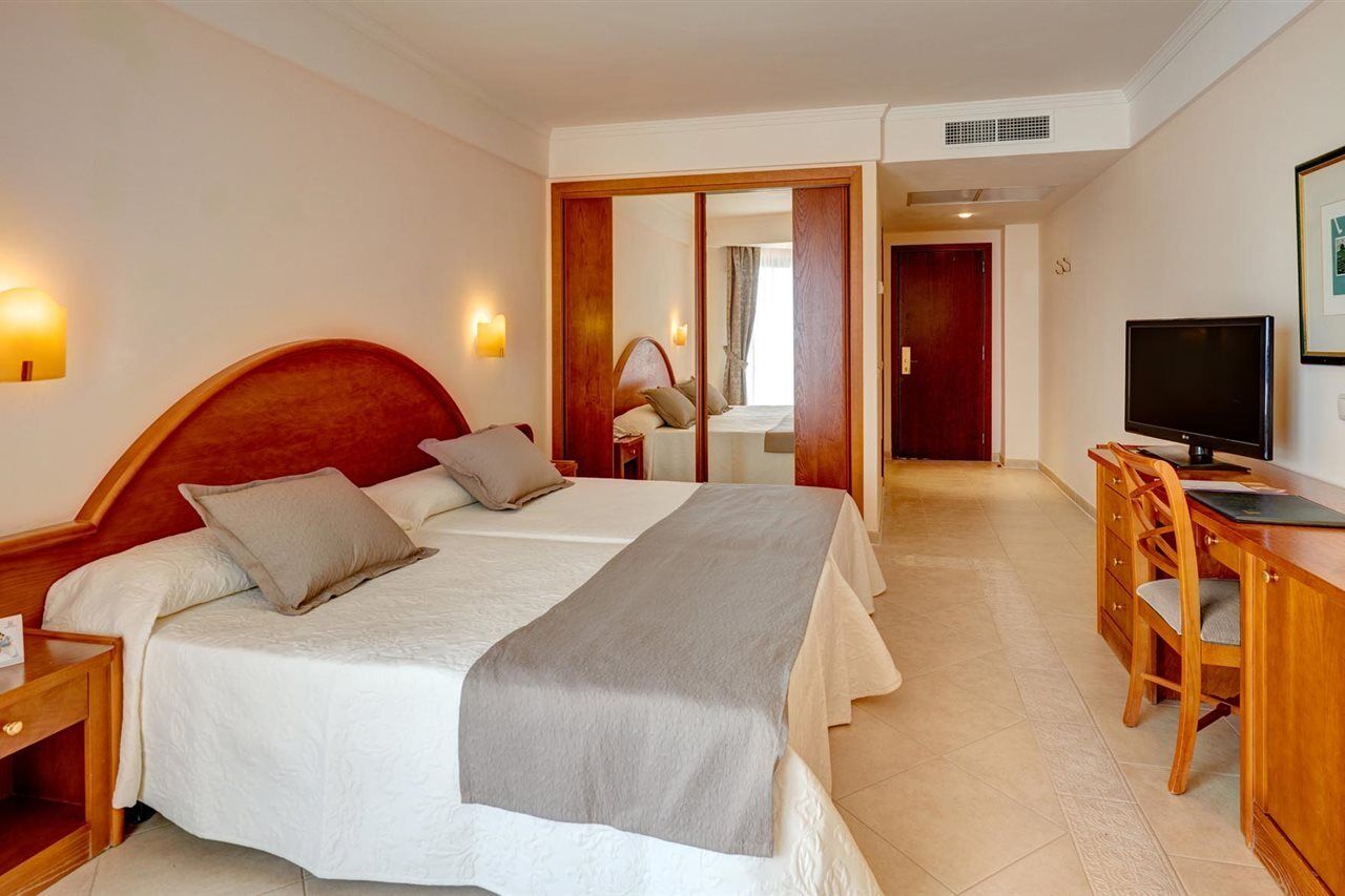 Hotel Hipotels Natura Palace Adults Only