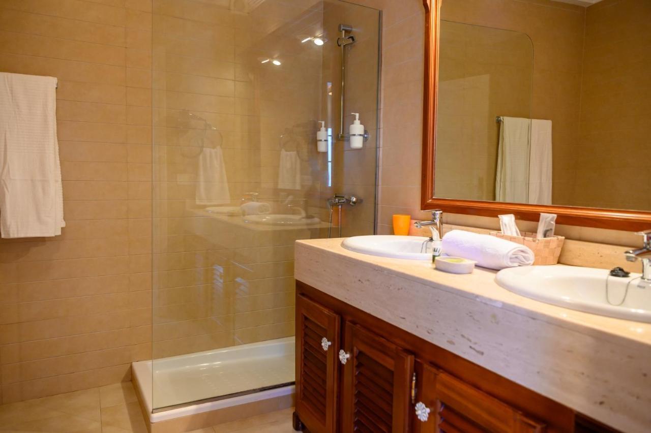 Lantia Rooftop House Hostal *