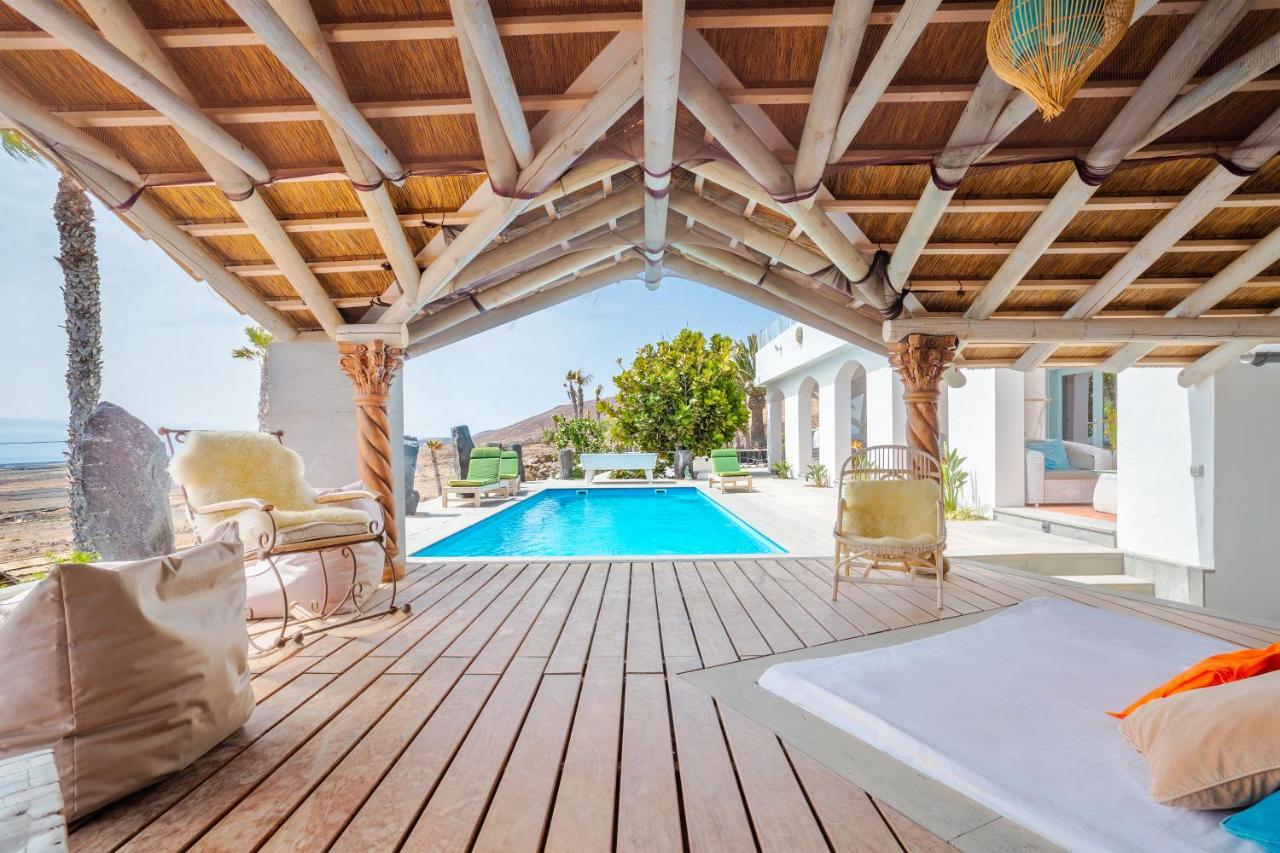 Villa Palacio And Yurt - 2 Pools - Hot Tub - Fantastic Sea Views