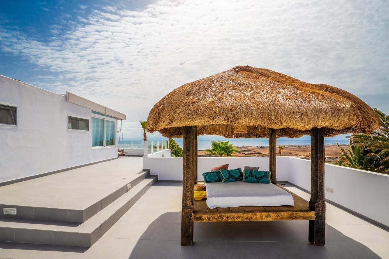 Palacio And Yurt - 2 Pools - Hot Tub - Fantastic Sea Views Villa Tabayesco