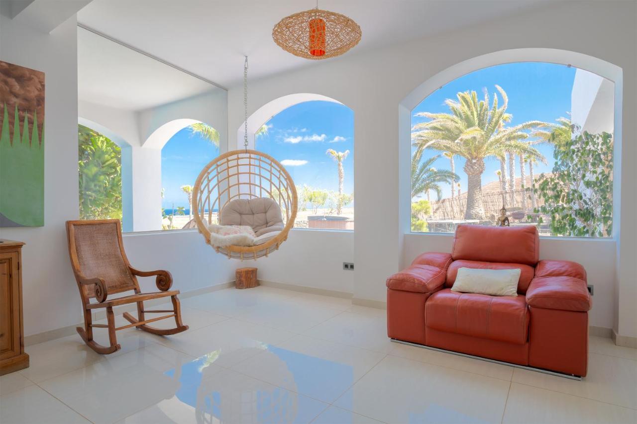 Villa Palacio And Yurt - 2 Pools - Hot Tub - Fantastic Sea Views