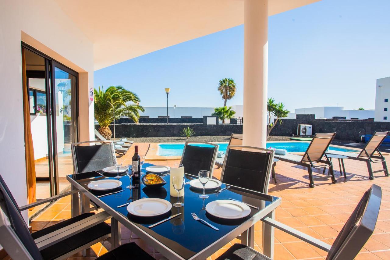 Witha - Villas Blancas