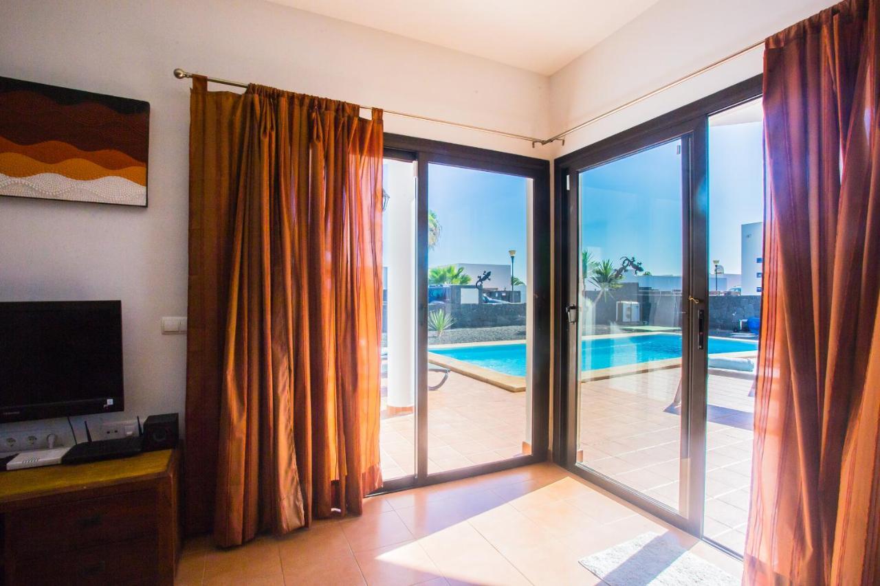 Witha - Villas Blancas