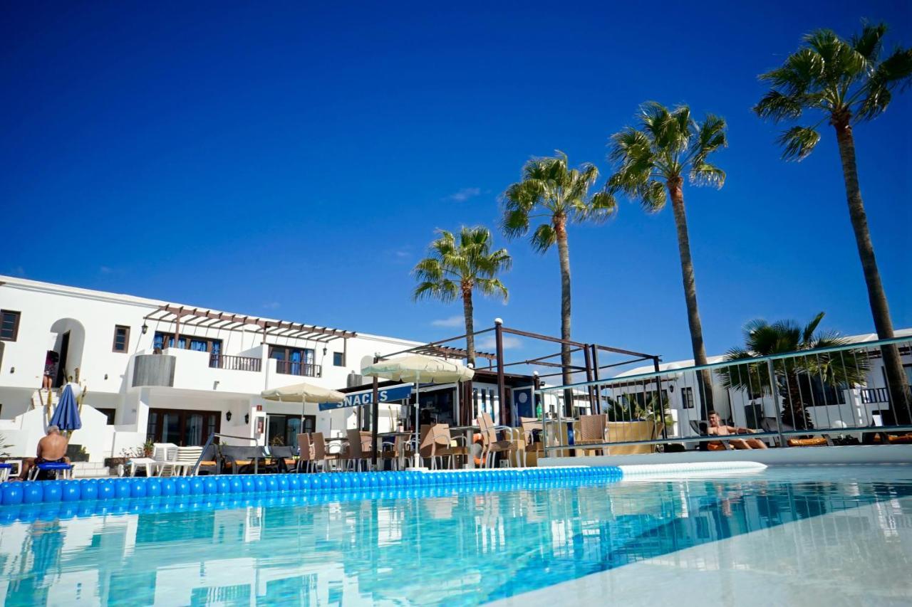 Plaza Azul Aparthotel