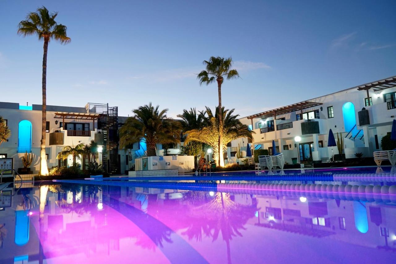 Plaza Azul Puerto del Carmen (Lanzarote)