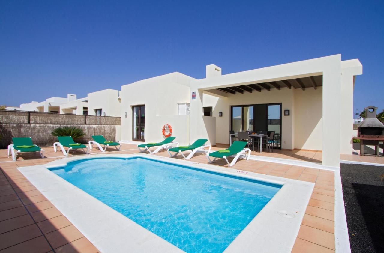 Ereza Buganvillas
