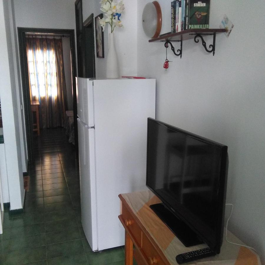 Apartamento Mimosas. Bajo Con Wifi. Piscinas Comunitarias Tías