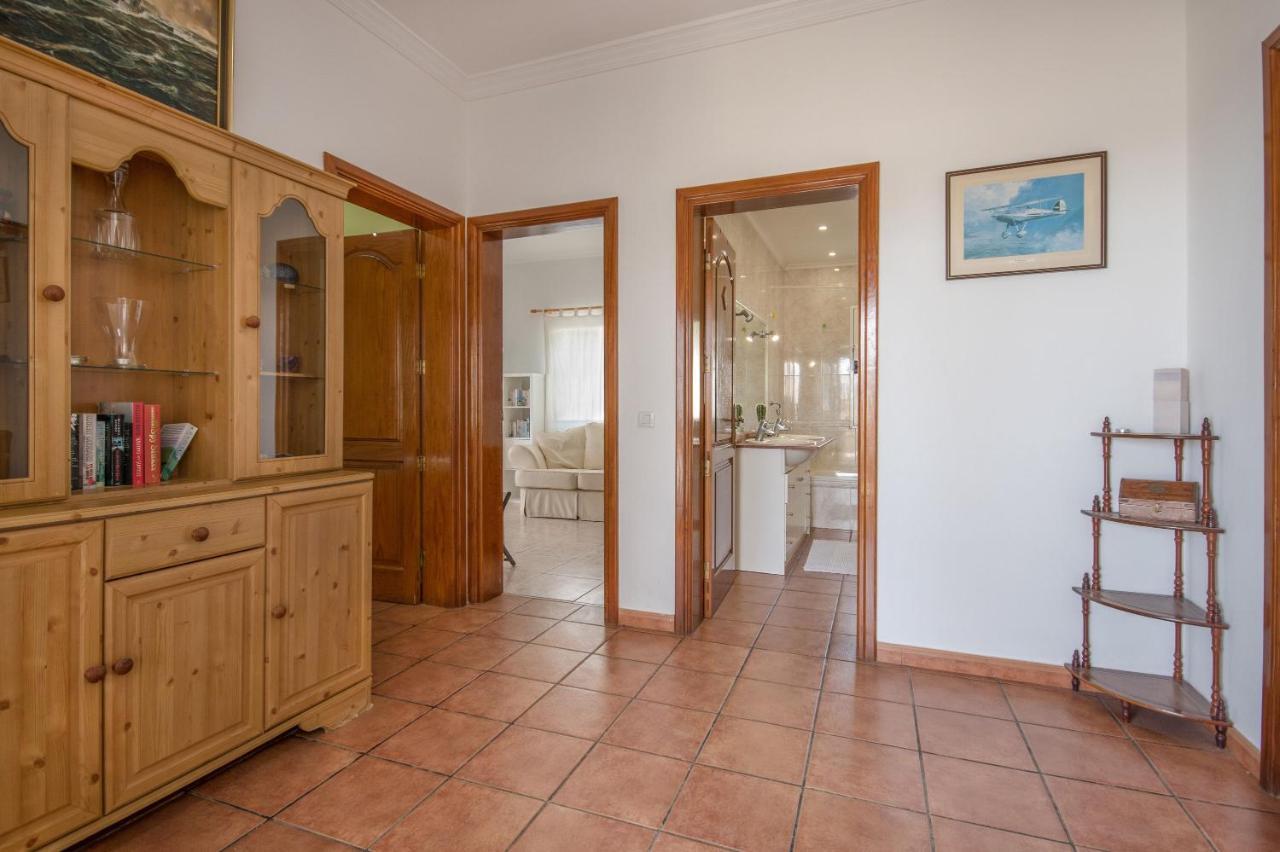 Casa Nira Villa