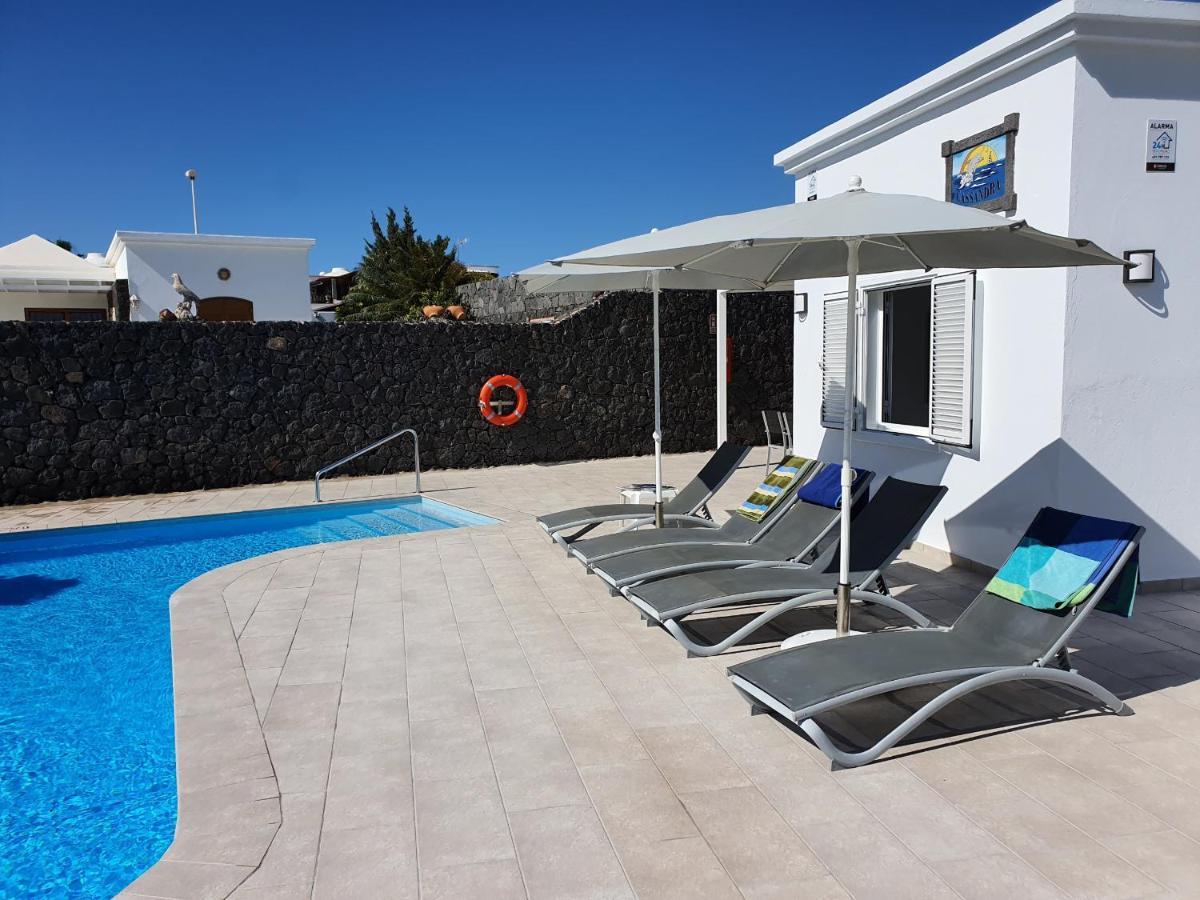2 Bedroom Cassandra And Katrina With Private Heated Pools. Villa