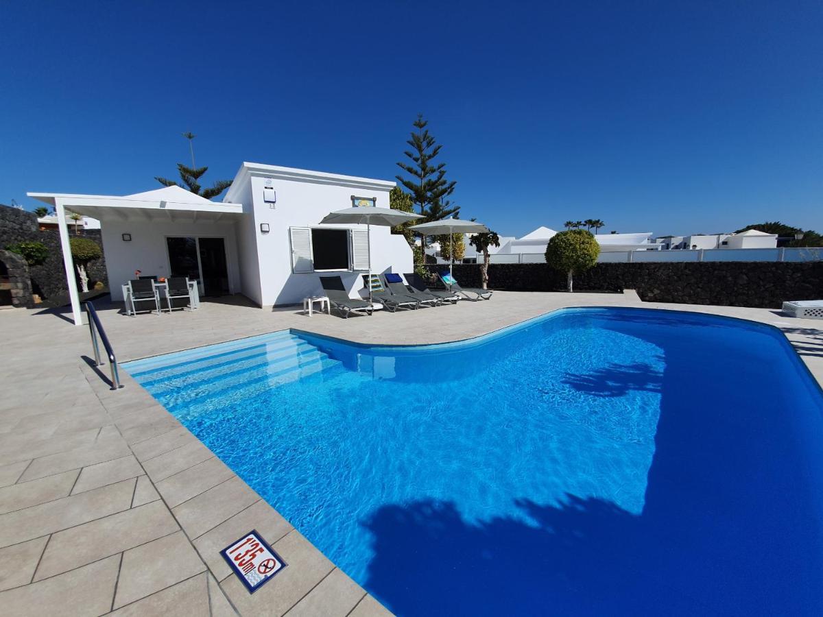 Villa 2 Bedroom Cassandra And Katrina With Private Heated Pools.