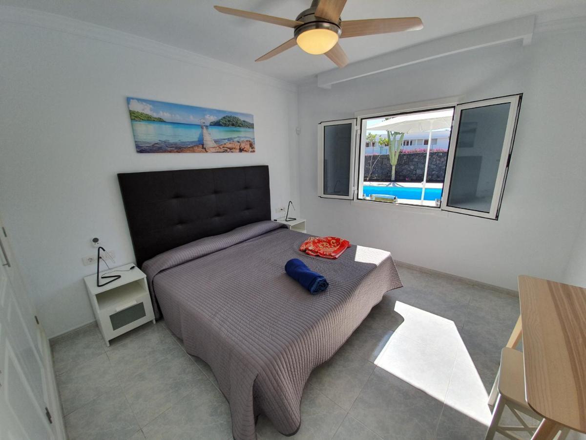 2 Bedroom Cassandra And Katrina With Private Heated Pools. Villa Puerto del Carmen (Lanzarote)