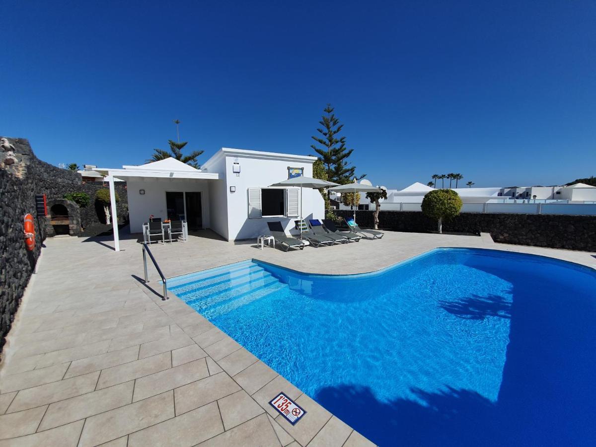 Villa 2 Bedroom Cassandra And Katrina With Private Heated Pools.