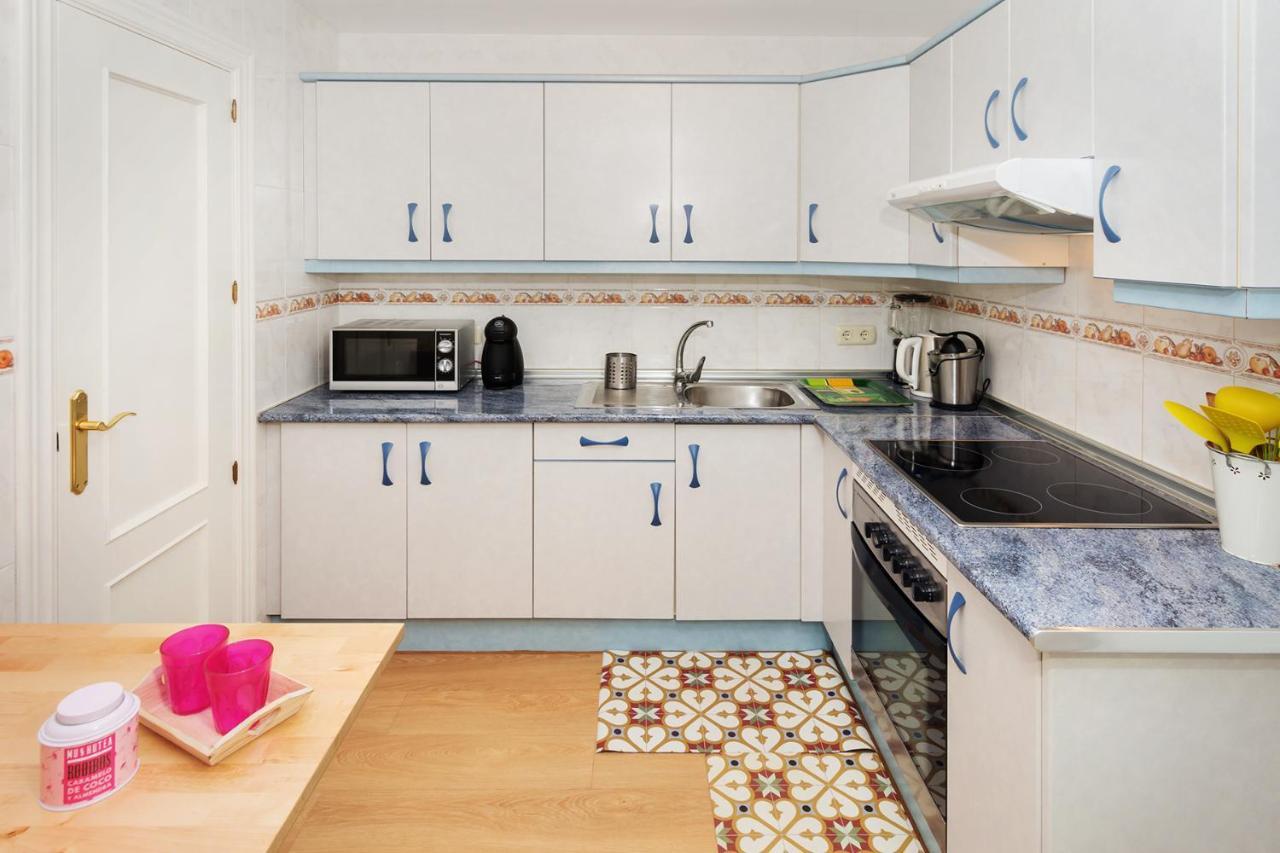 Apartamento Om Con Piscina Y Vistas Al Mar