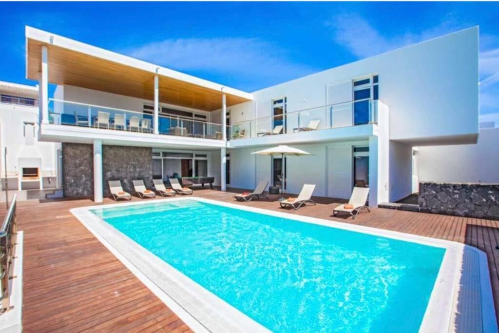 Private Village Capri Villa