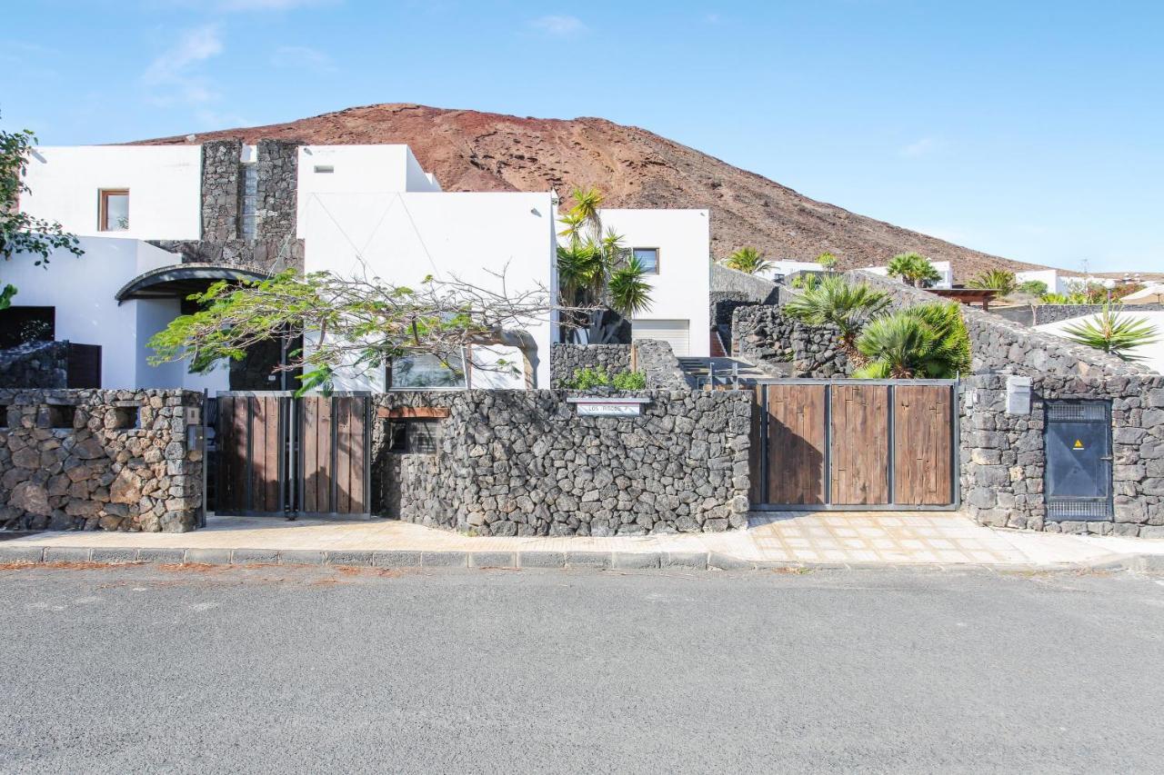 Abaego Villa *