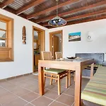 Casa Violeta