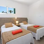 Blue Volcano Apartment, Free Access To The Fariones Sports Center