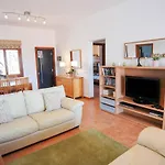 Casa Maderita