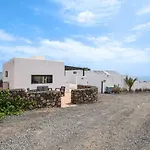 Playa Marina Eco Bungalow Arrieta