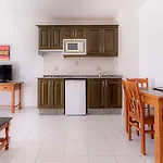 Suite Hotel Montana Club