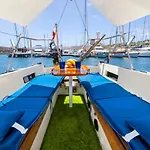 Seaside Chill-Out Stay On A Sail Yacht