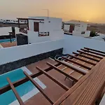 Villa Naay