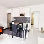 Apartamento De La Playa II