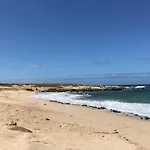 Casita San Juan, Near Famara Beach, Surf, Kite, Hike