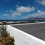 Casa Caleta Famara