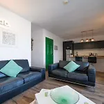 Club Valena 48 Sea Views, Wifi, Close To Beach & Amenities At Matagorda