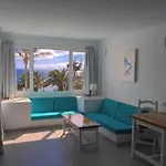 Neptuno Suites (Adults Only)