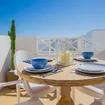 Flower Beach Suites 17