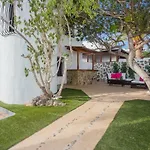 Palm Villa