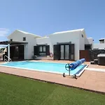 Villa Ambar Cherry