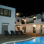 Apartamentos Zalabar