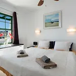 Apartment Los Zafiros in Puerto del Carmen Aircond&Wifi&Dishwasher