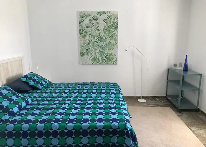Casa Hondartza, situada en urbanización en primera línea