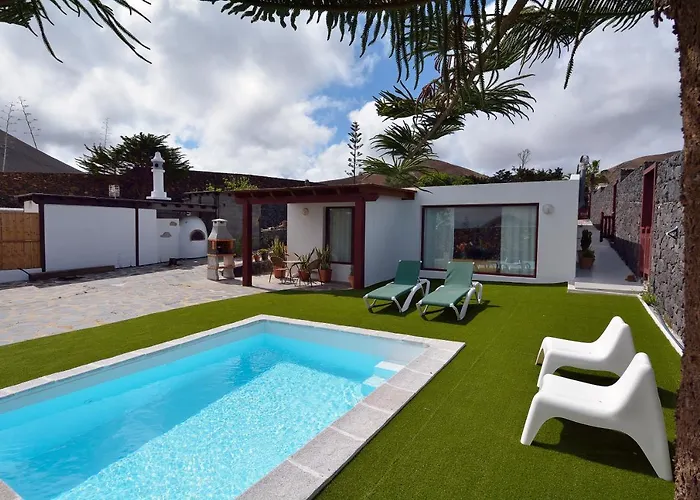 Villa Nelida peace lovers Vegueta By PVL